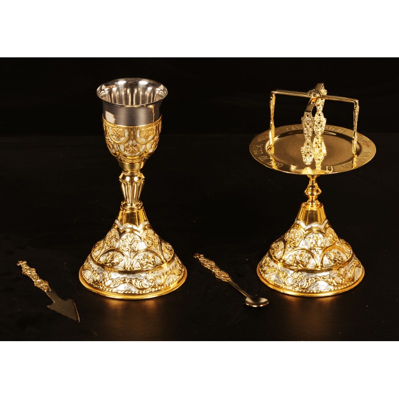 Diskopothra Kanthlia Kai Alla Ekklhsiastika Eidh Se Xamhles Times Ane3arthtos Nea Toy N Serrwn